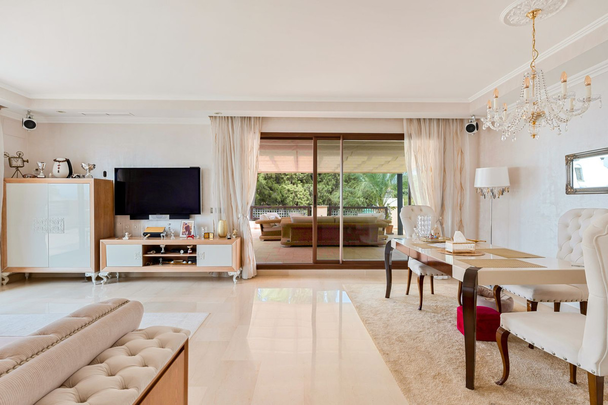 Nueva Andalucía, Marbella